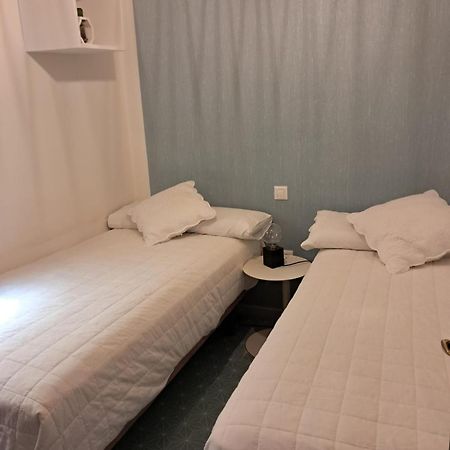 Apartamento con solera en el corazón de Triana Sevilla Exterior foto
