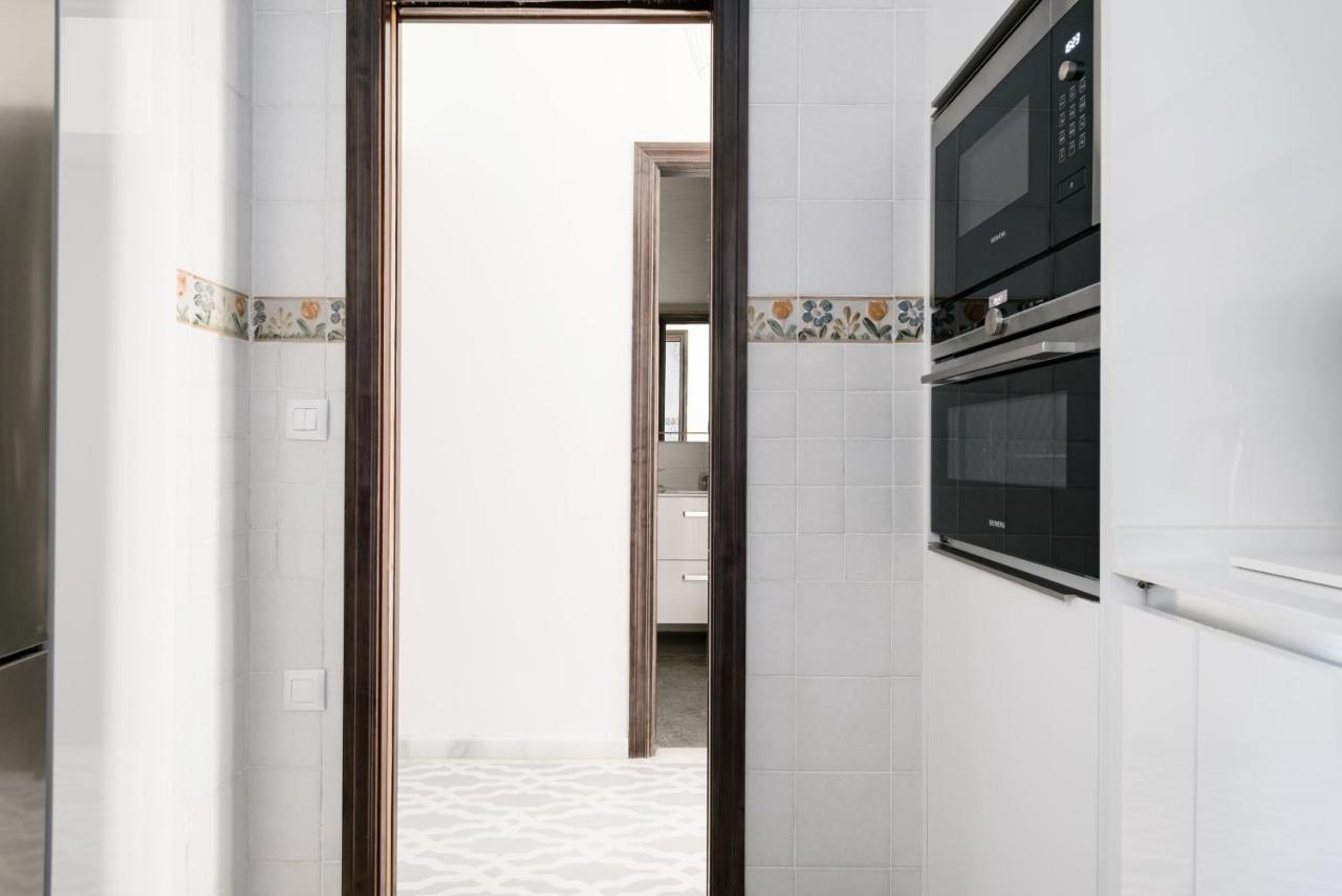 Apartamento con solera en el corazón de Triana Sevilla Exterior foto